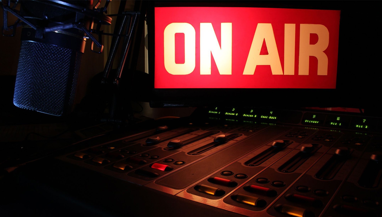 Подключайтесь и слушайте радио «Кантиана»